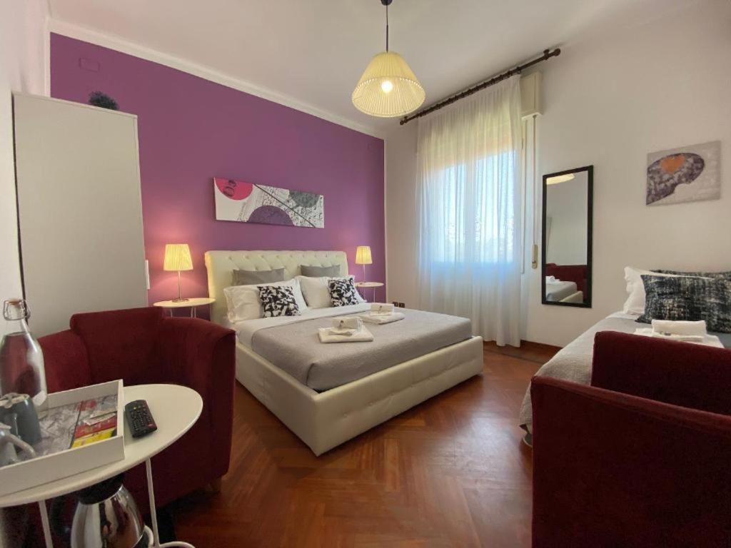 בולוניה Central Suite Bed&Breakfast חדר תמונה