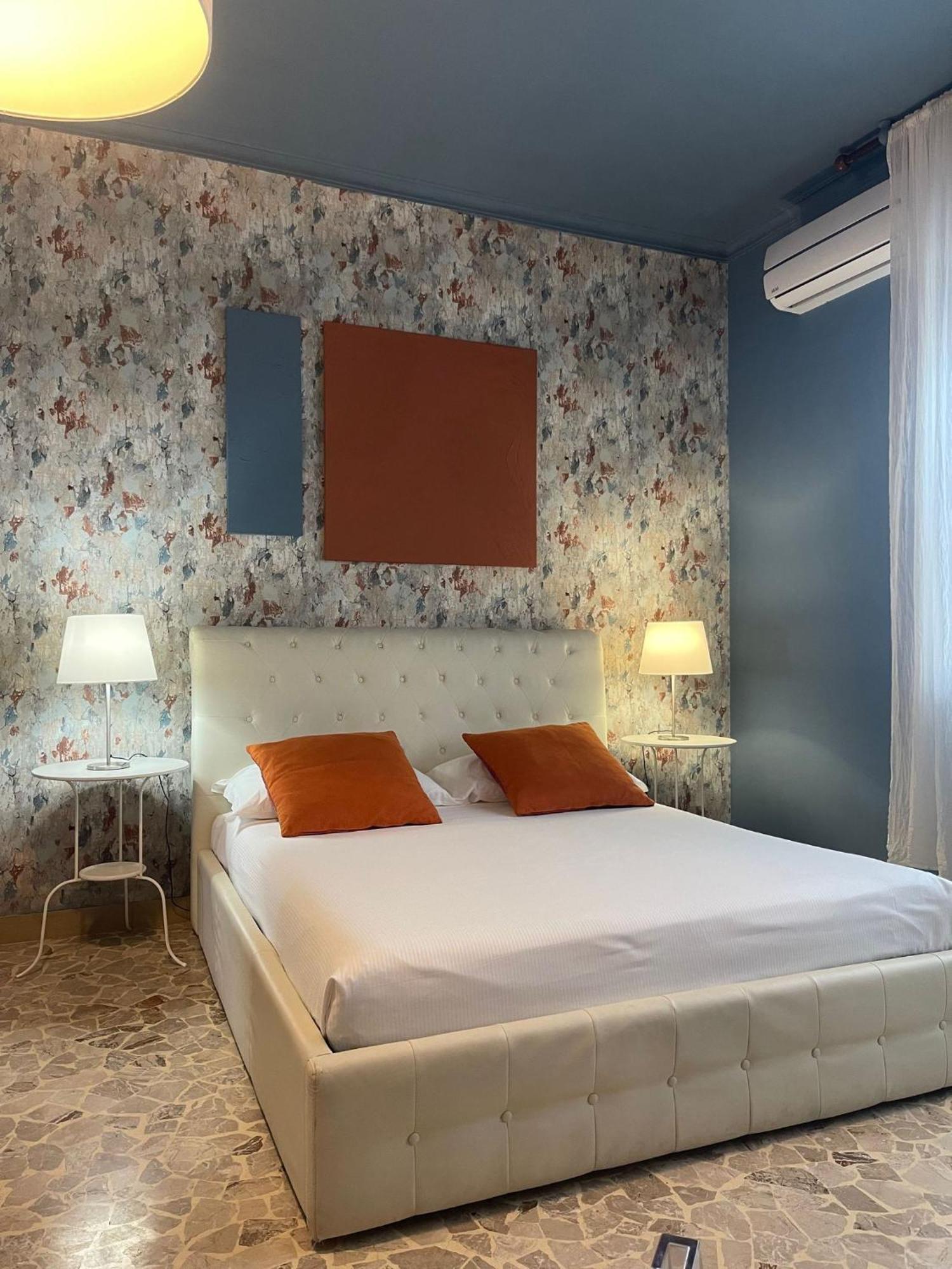 בולוניה Central Suite Bed&Breakfast מראה חיצוני תמונה